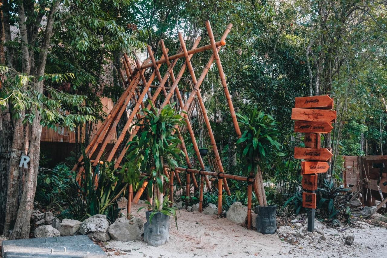 Casa Del Arbol At Villa Duendes Akumal Exterior photo