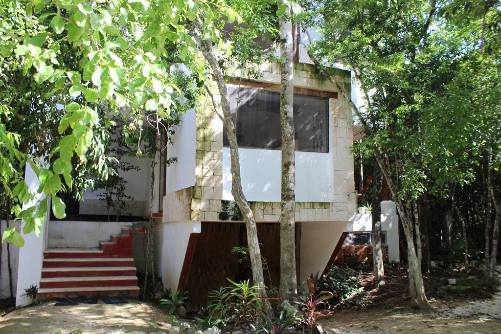 Casa Del Arbol At Villa Duendes Akumal Exterior photo